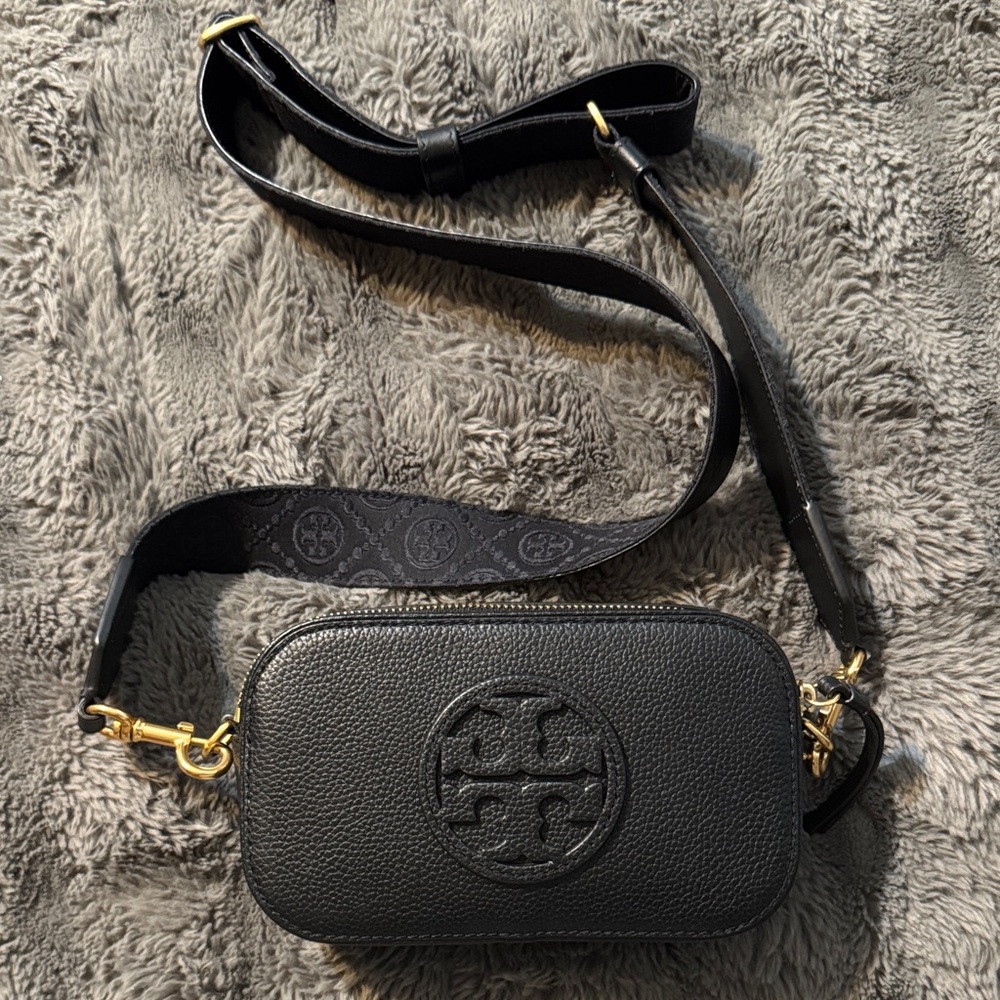 Tory Burch Black Pebbled Leather Logo Crossbody with Gold Hardware